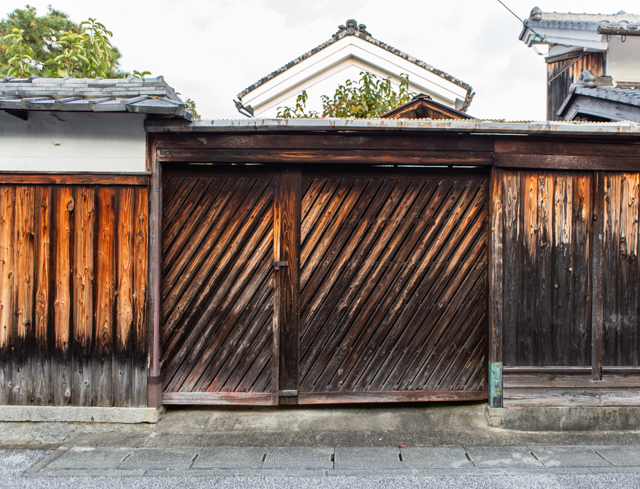 Historic Yakisugi Omihachiman