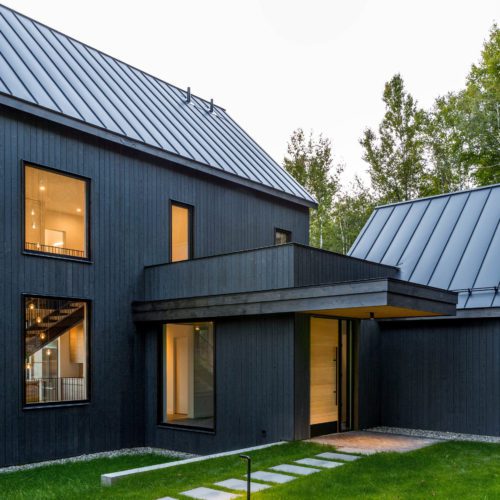 Gendai® Alkyd Oil Dark Gray | Authentic Yakisugi Siding