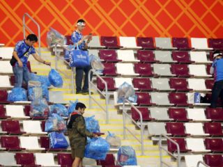 World Cup Clean Up: Japanese Cleaning Goes Viral