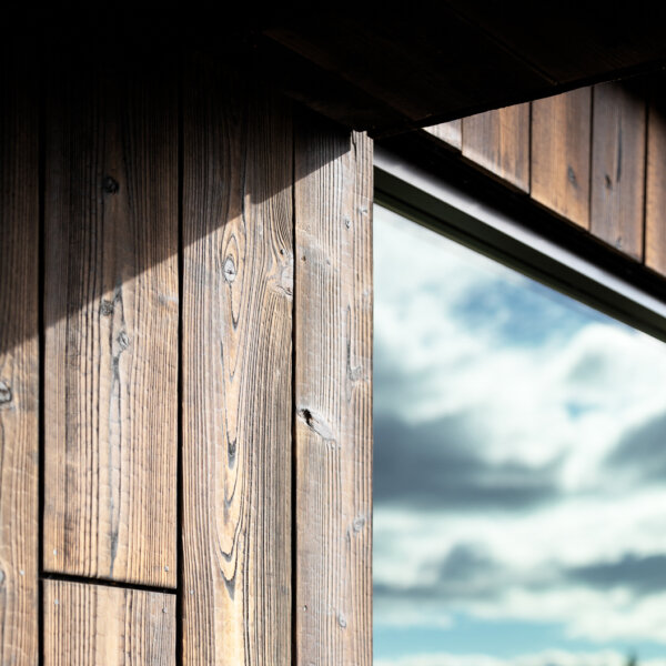 Octothorpe House - Gendai® Linseed Amber