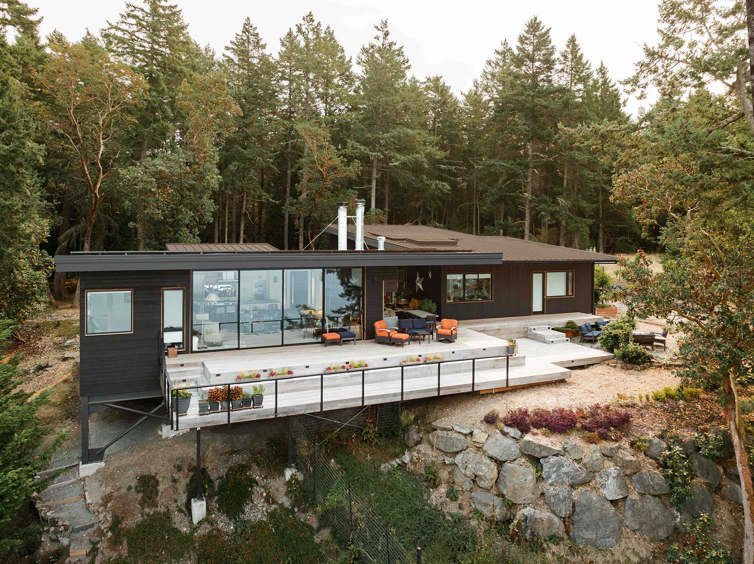 Landscape image of Piper's Place featuring Gendai® Alkyd Black on Orcas Island, WA